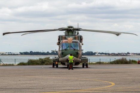 Leonardo EH101