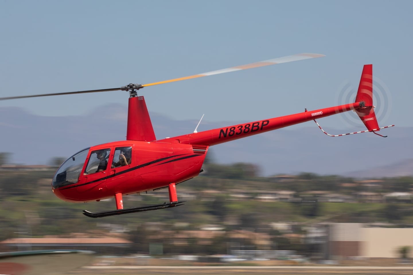Robinson R44